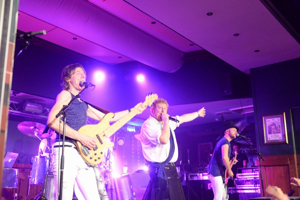 ../Images/Guilty Six in VdG 083.jpg